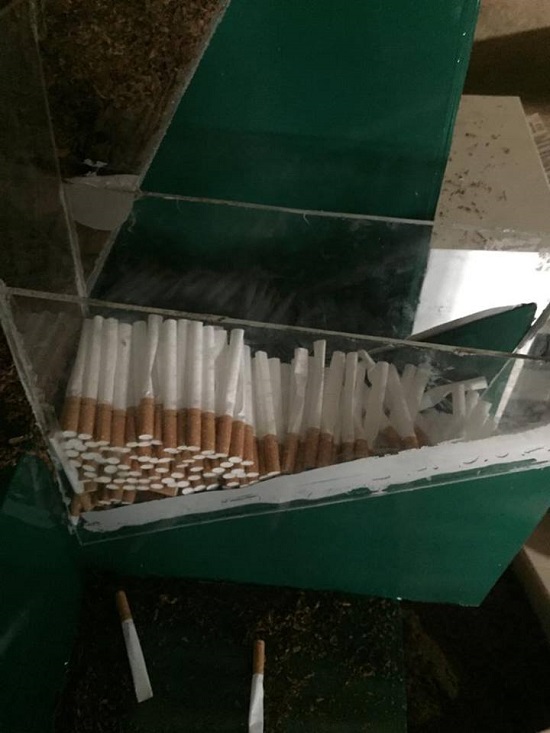 На Закарпатті виготовляли сигарети у підпільному цеху (Фото)