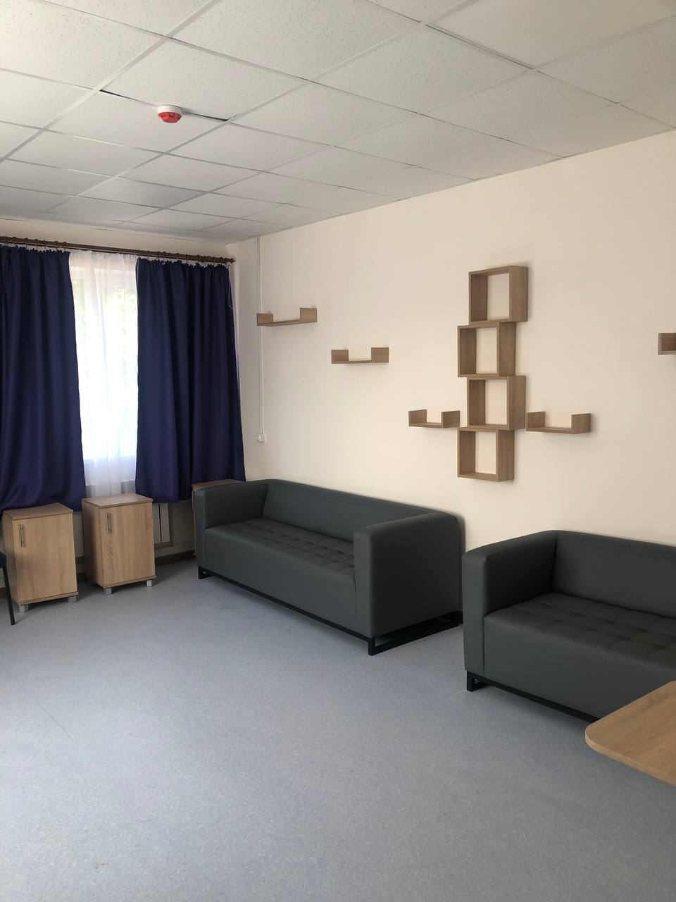 Хол пансіонату для маломобільних переселенців