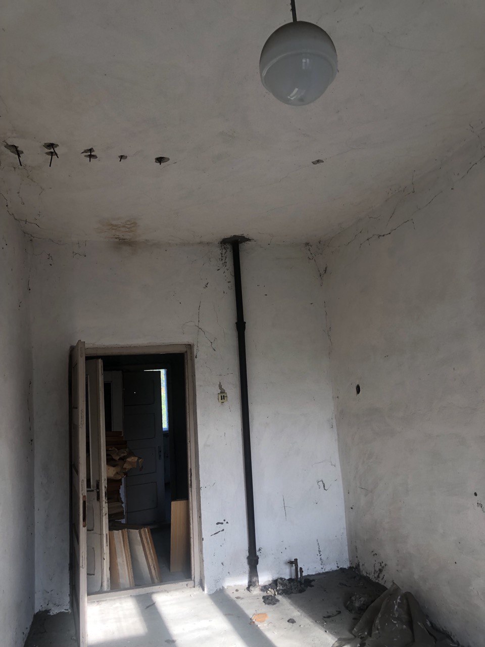 До ремонту у приміщенні