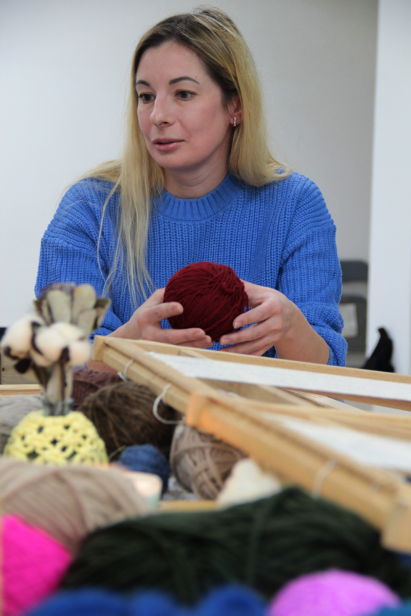 Учасниця проекту «Пов’язані»