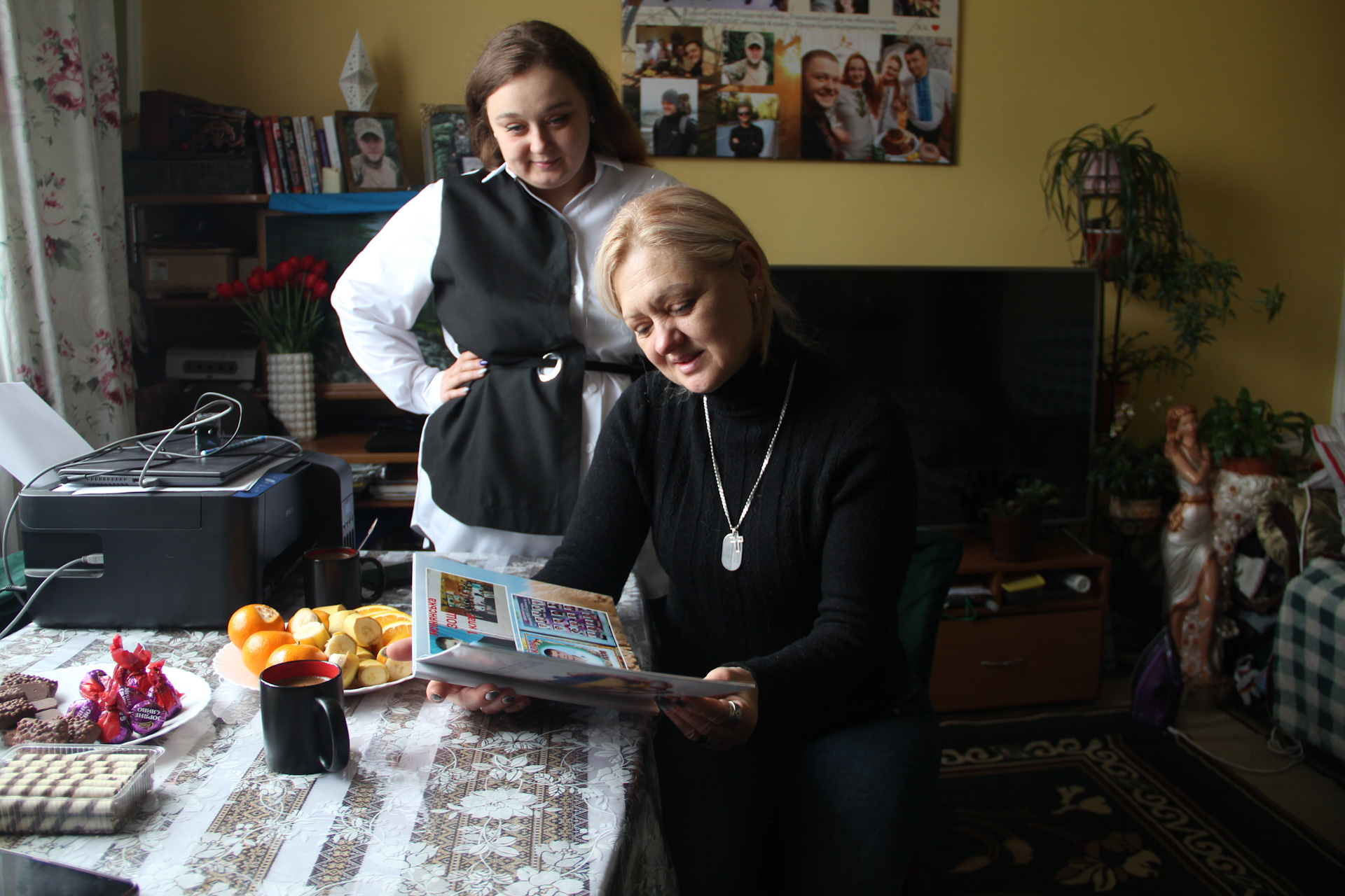 Мама і сестра Андрія Костика у його кіманті