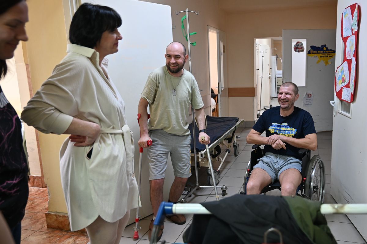 Поранені військові у гсопіталі