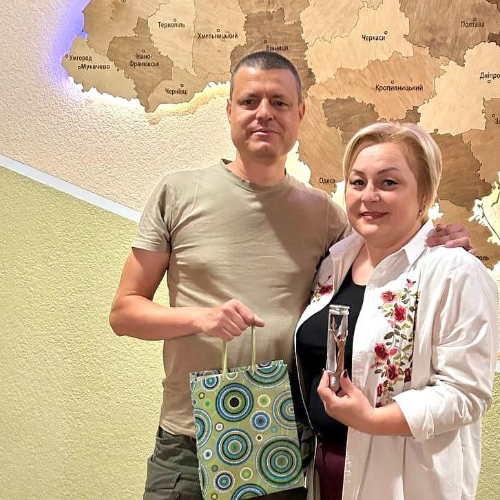 Макс Адаменко директоркою 13 школи в Мукачеві Людмилою Ковач