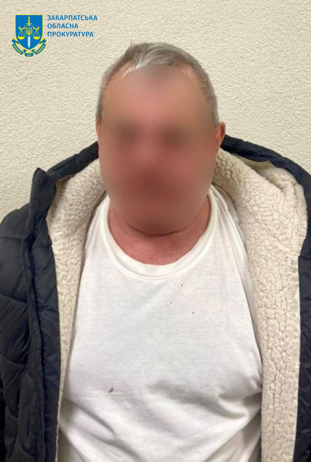 Засудженого також зобов‘язали виплатити потерпілій понад пів мільйона гривень моральної та матеріальної шкоди