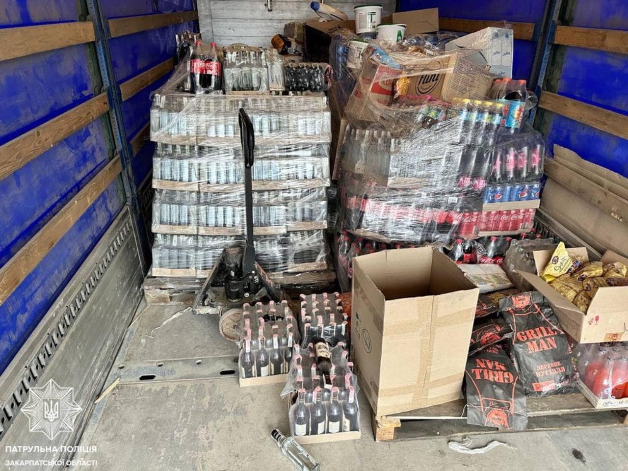 Виявлений на околиці Хуста 11 січня алкоголь 