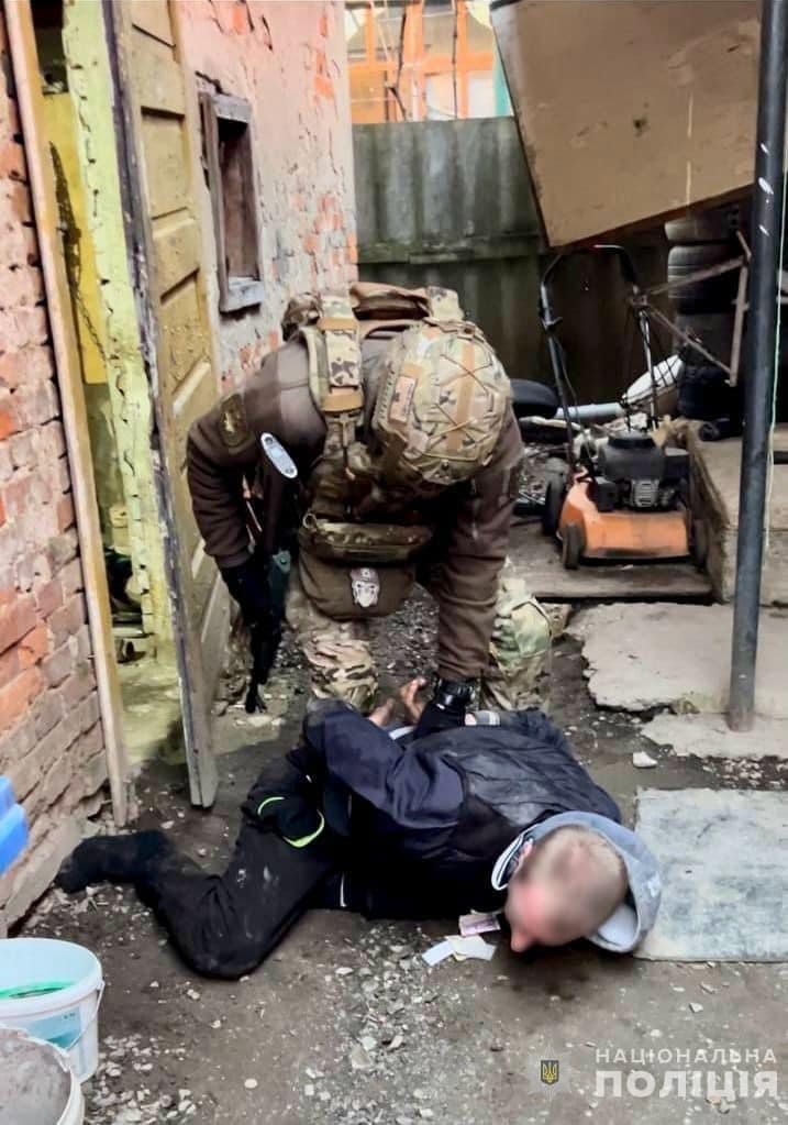 Під час затримання підозрюваного