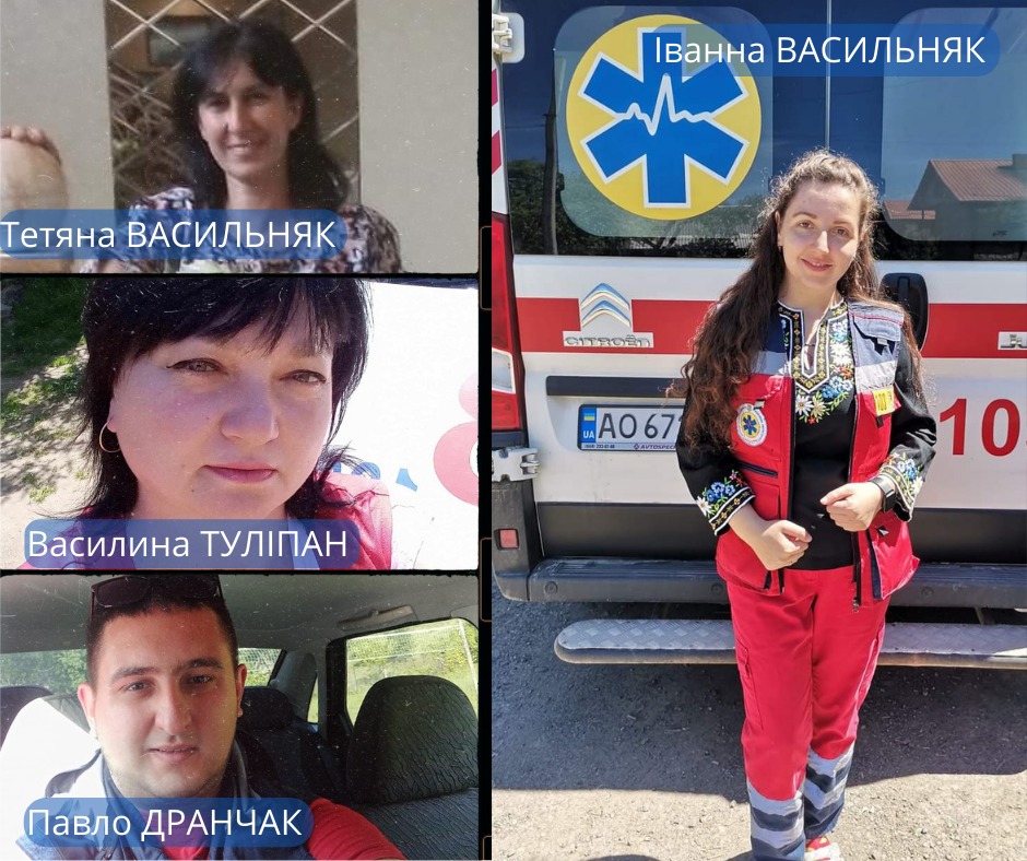 Команда медиків, які допомогли постраждалим бабусі та її онучці