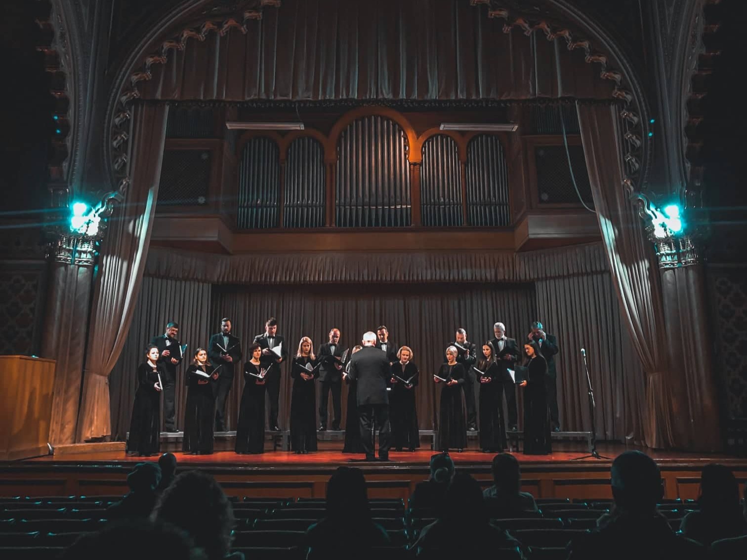 Академічний хор "Кантус"