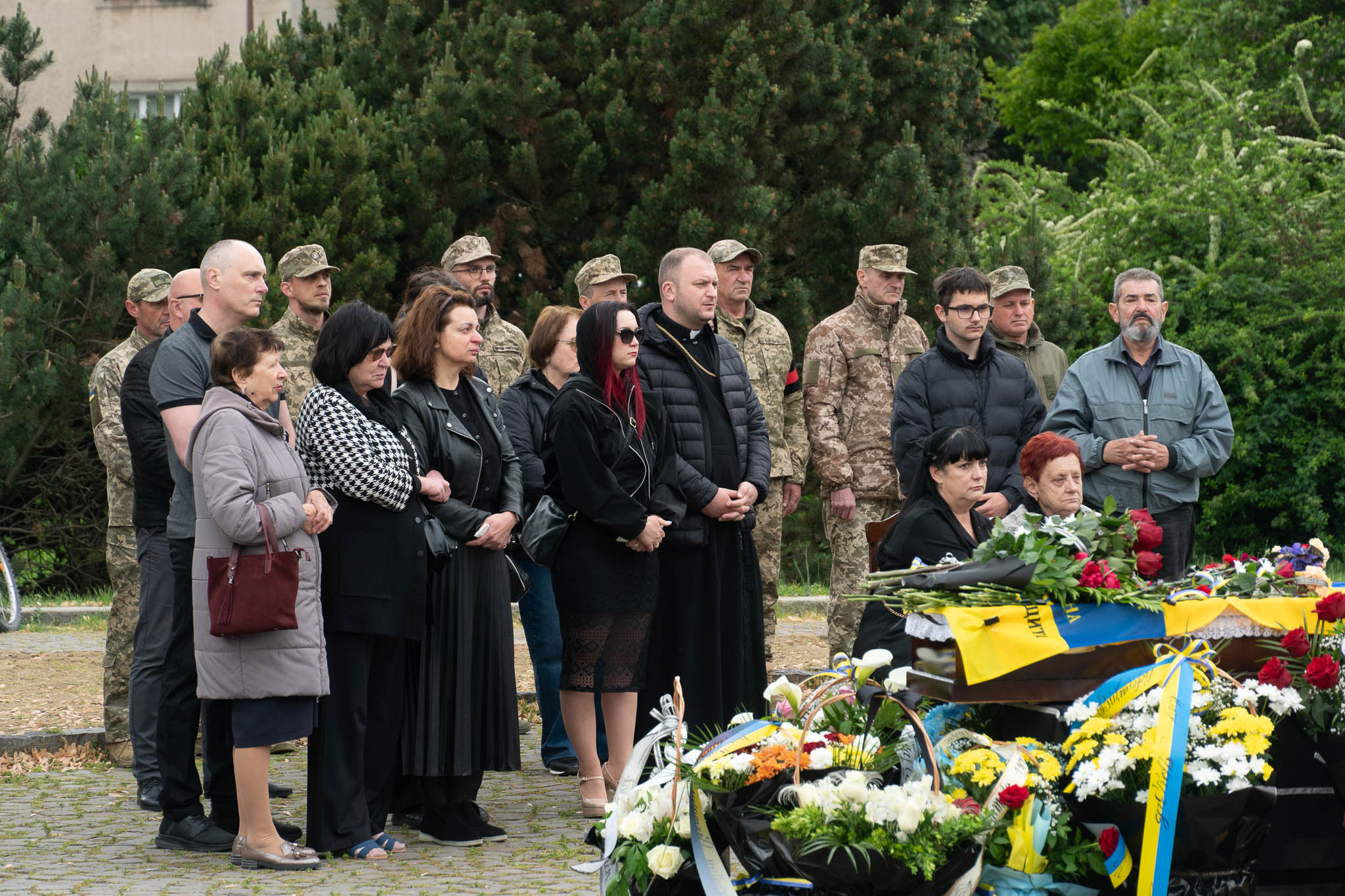 Прощання з воїном Віктором Зацариніним