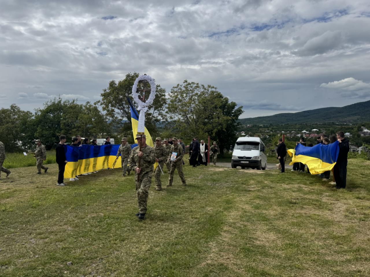 Прощання із військовим Юрієм Порошенком
