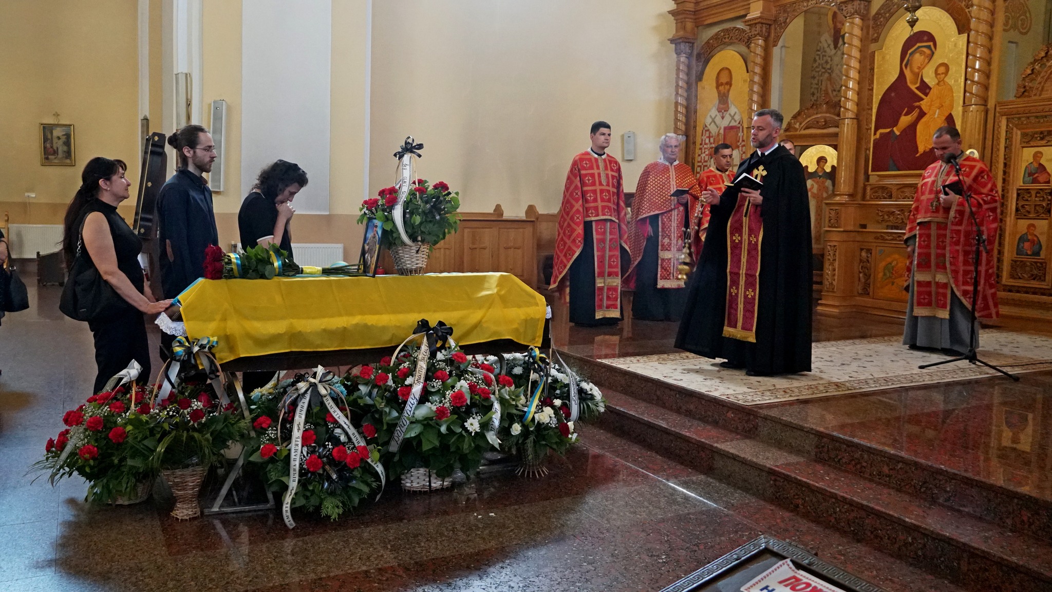 Прощання із воїном Василем Тарканієм
