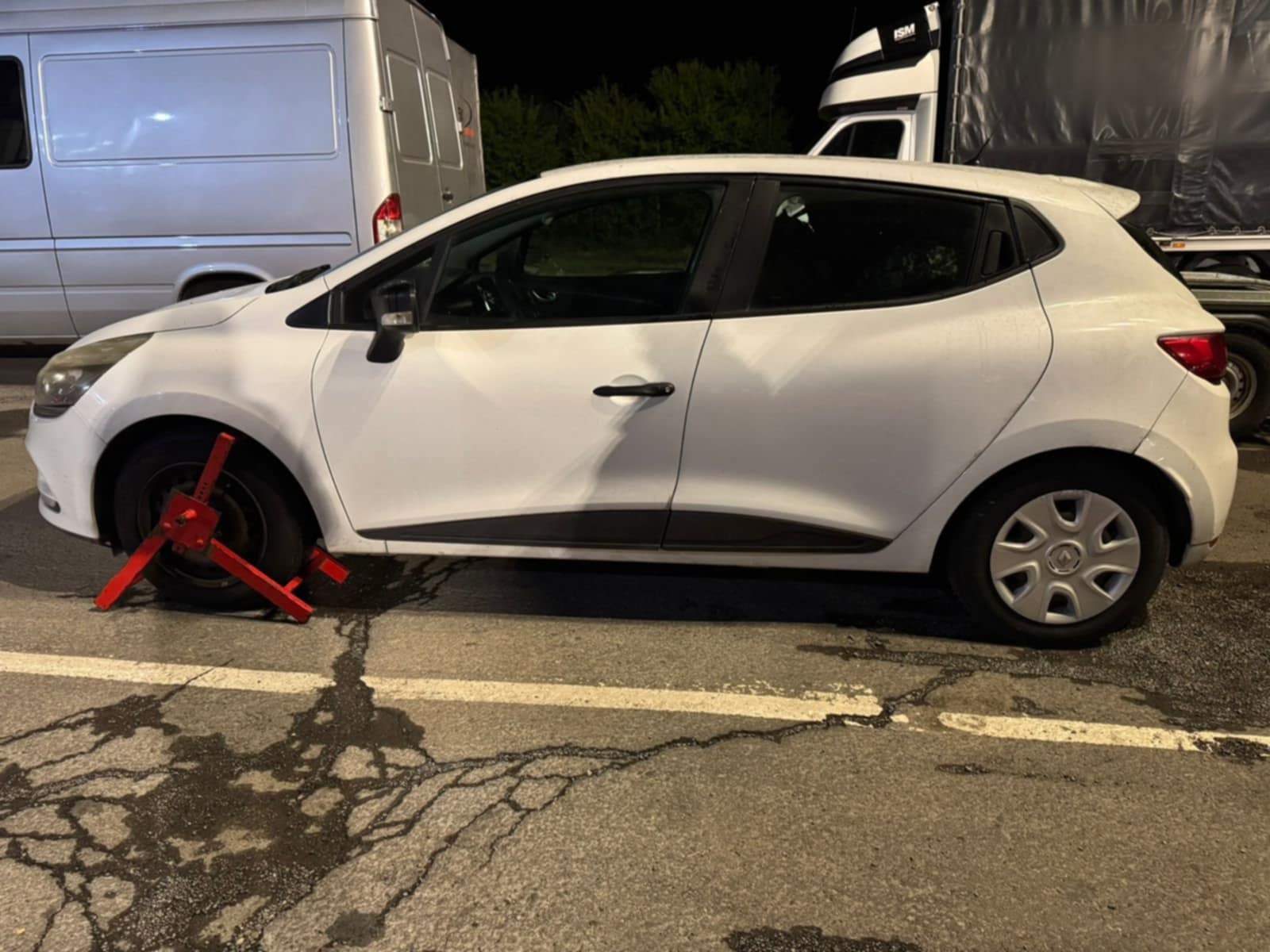 Крадене авто Renault