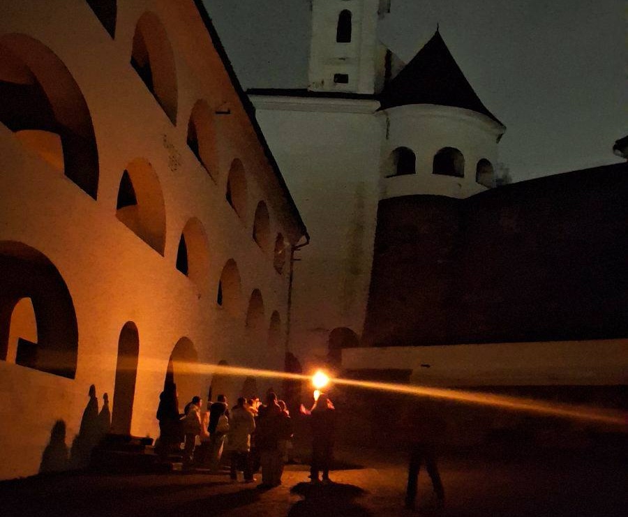 Вечірня екскурсія у замку Паланок
