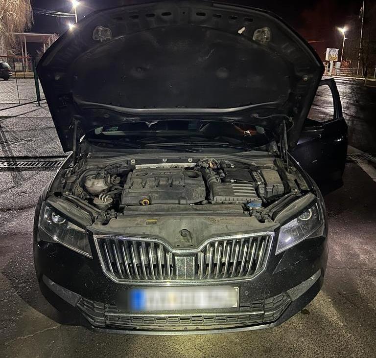 Це авто викрали в Чехії