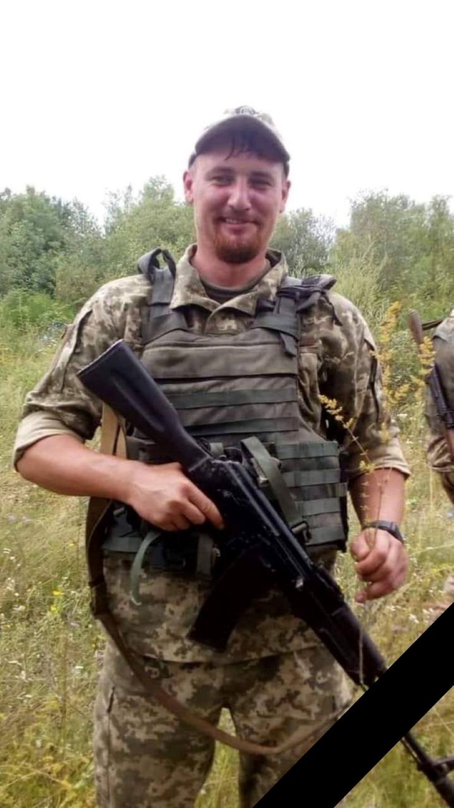 Захисник Євген Гнатюк