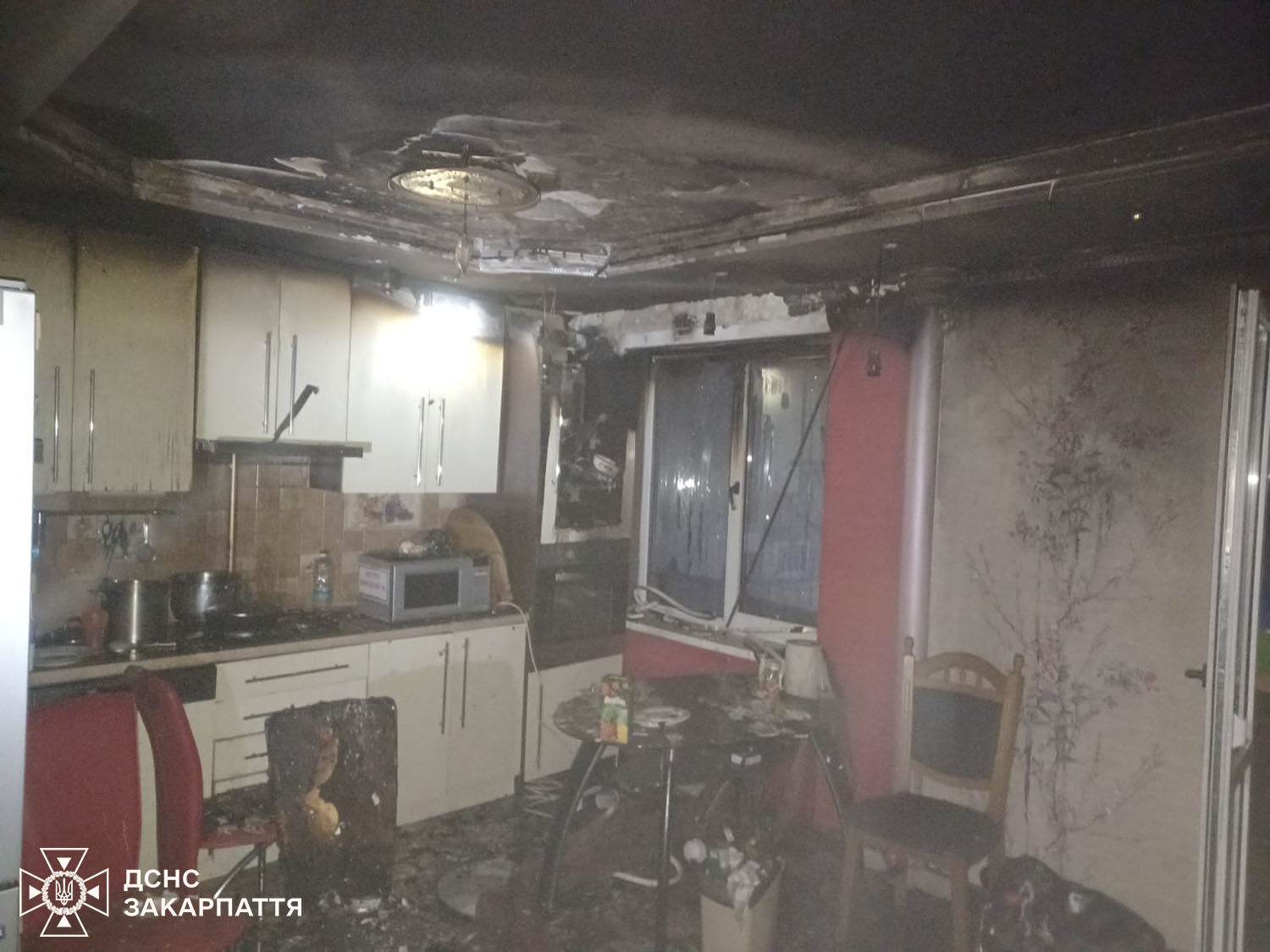 Квартира після пожежі