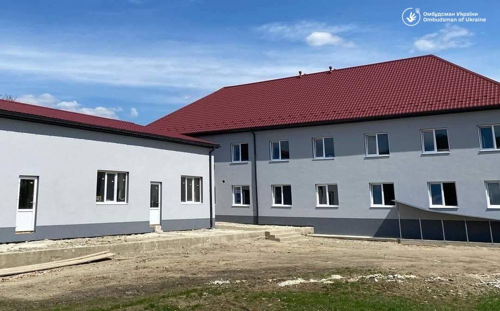 Шелтер у Дубриничах для сотні переселенців