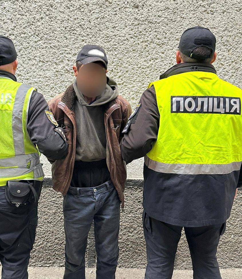 Чоловіка затримали з підозрою у згвалтуванні 