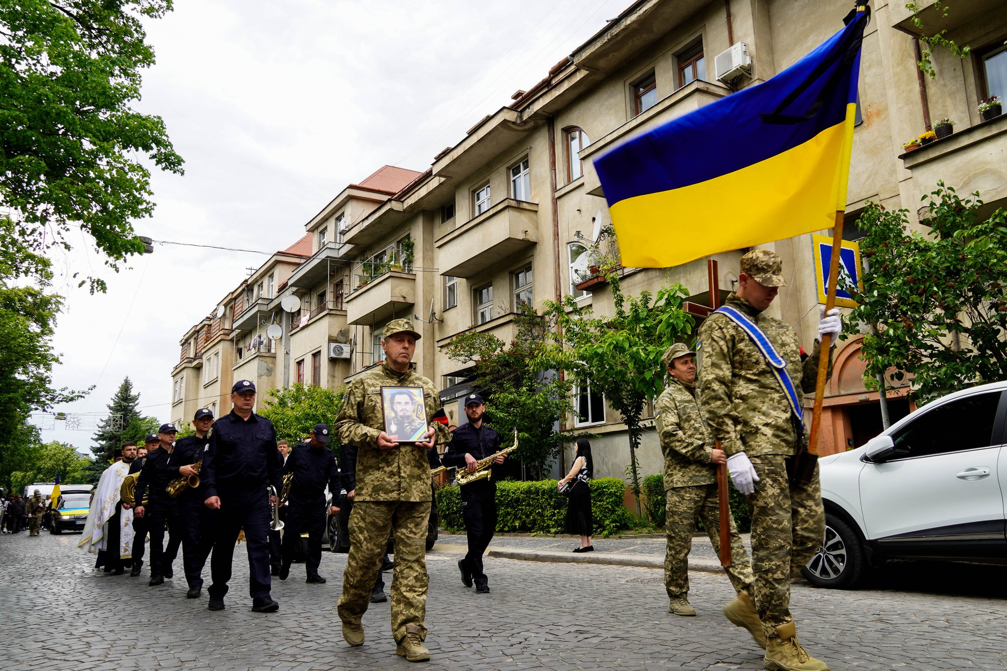 Прощання із полеглим воїном Олександром Скляровим в Ужгороді