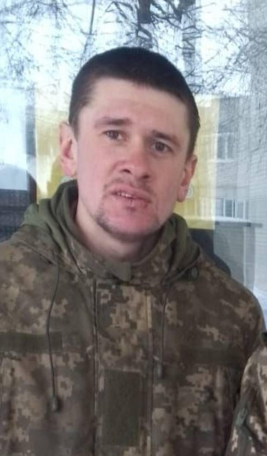 Захисник Максим Мелешко