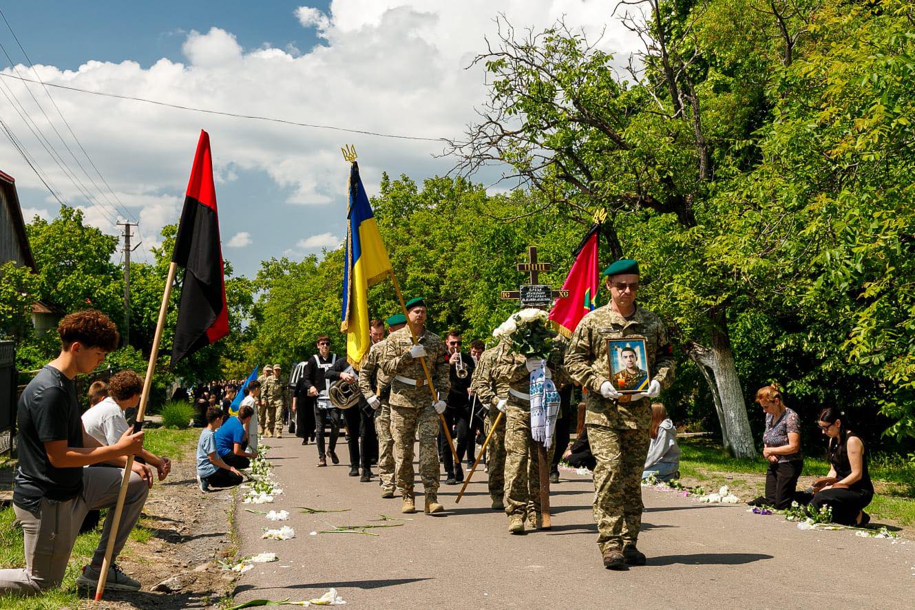 Прощання із прикордонником Михайлом Брезою на Ужгородщині