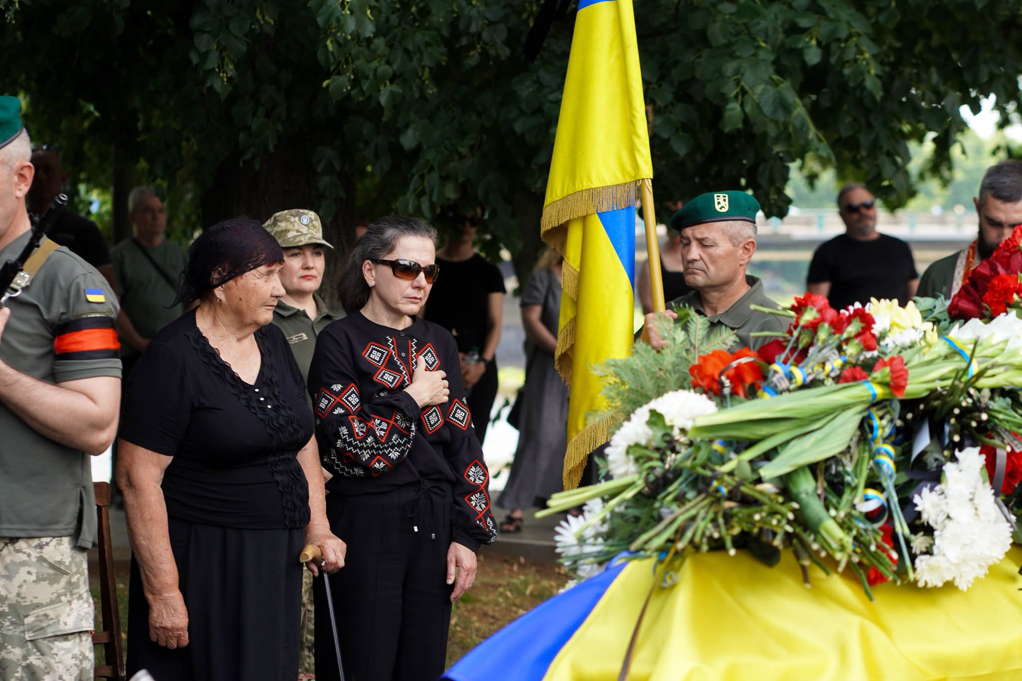 Прощання із полеглим прикордонником Ігорем Томіленком в Ужгороді