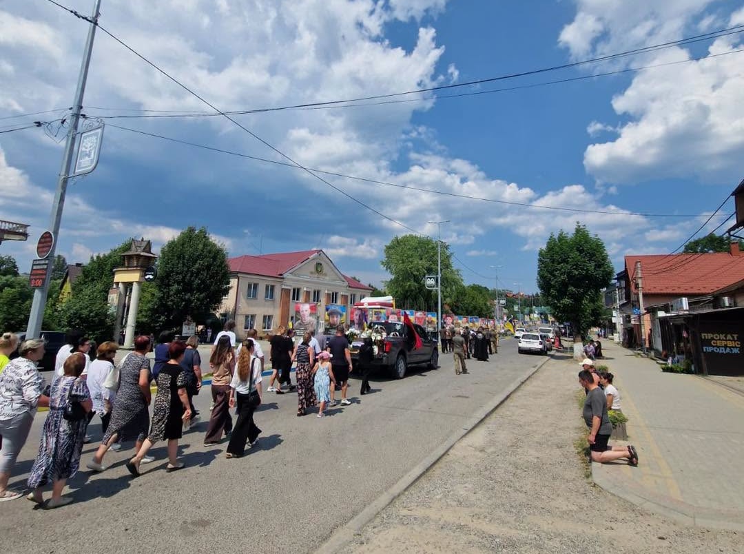 Прощання із воїном Йосипом Фріндтом у Ясінях