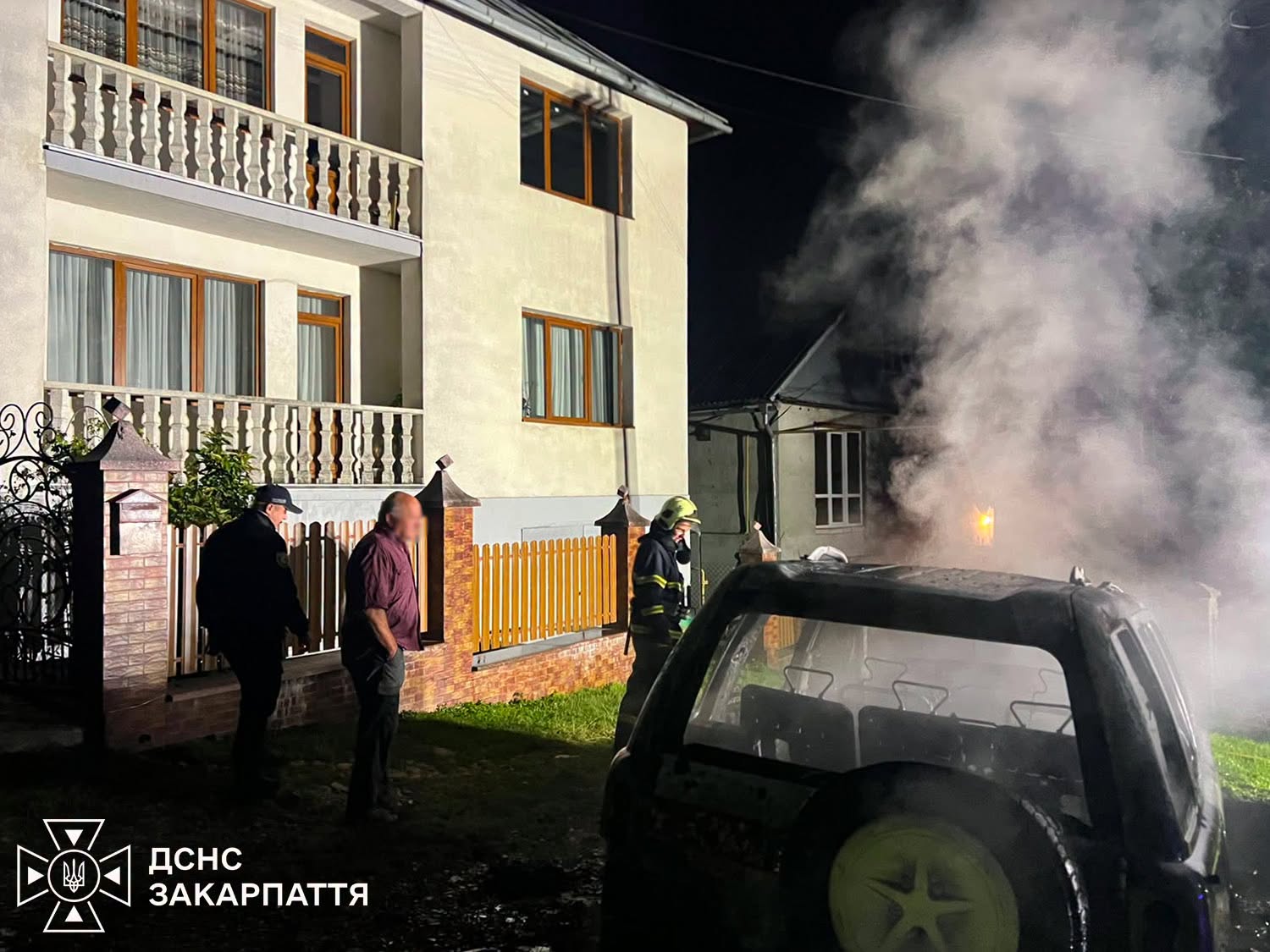 Загорання авто у Міжгірʼї