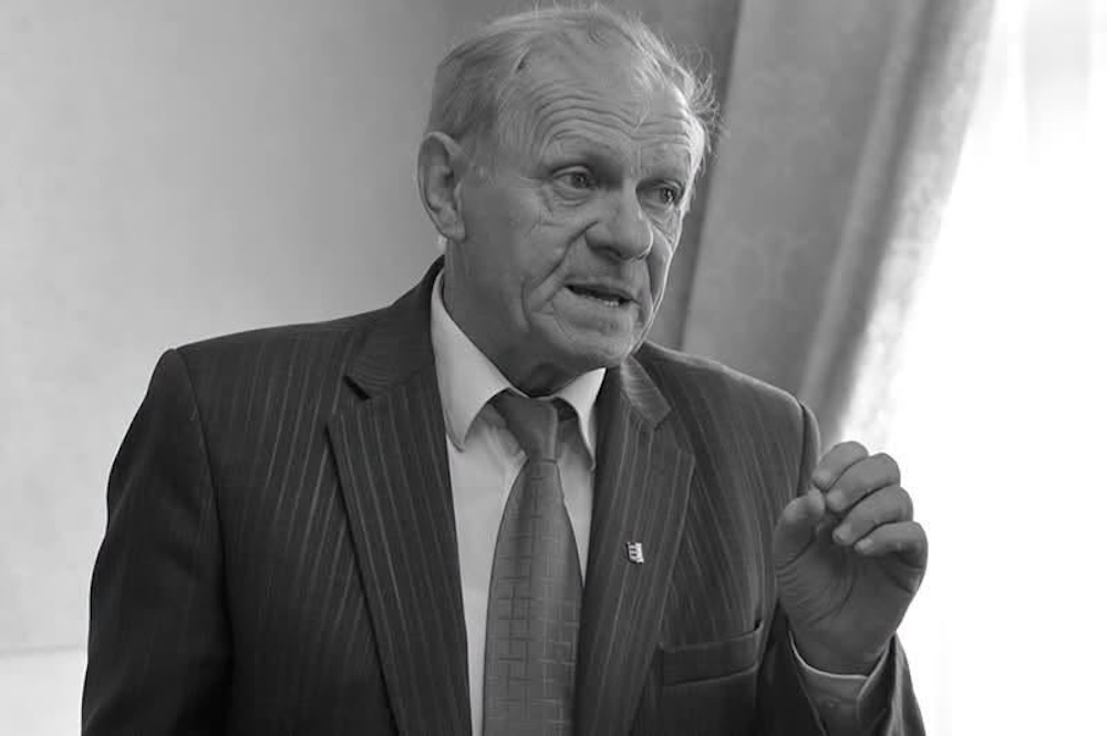 Помер відомий футбольний арбітр із Закарпаття Степан Селменський
