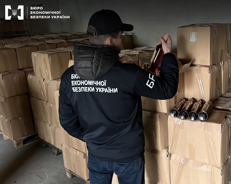Алкоголь продавали на території всієї України 