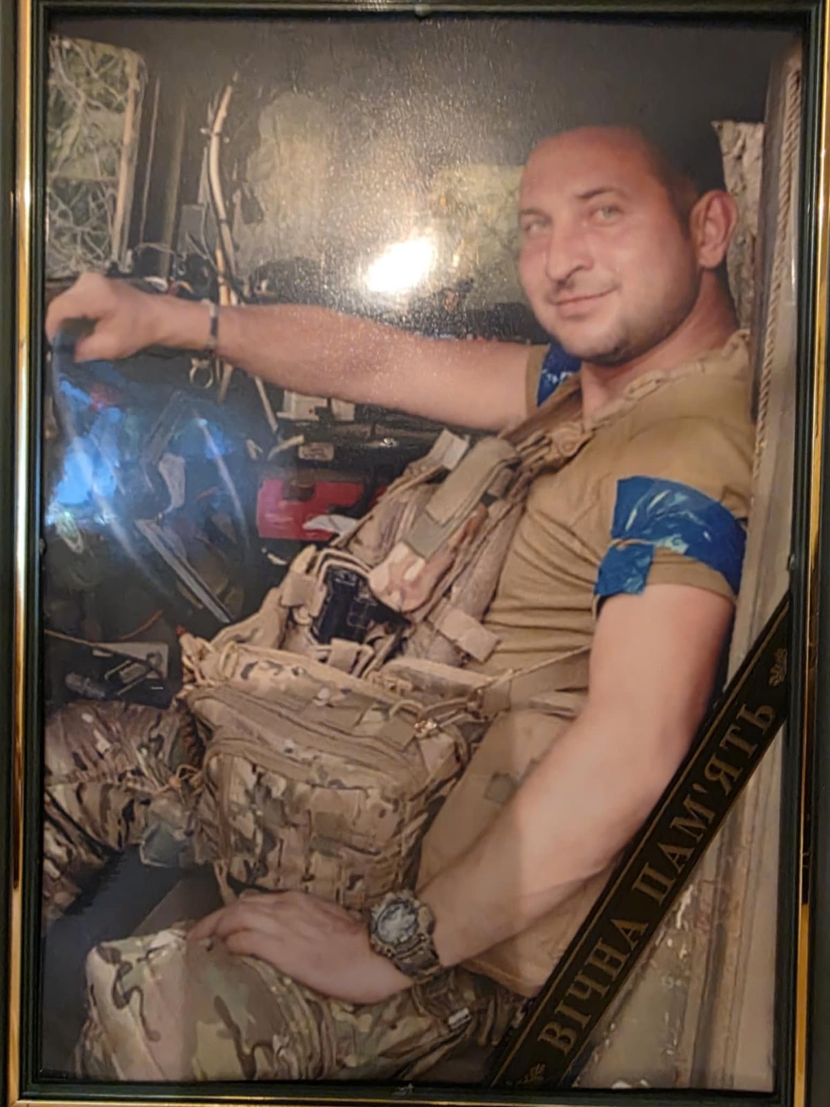 Захисник Едуард Попович