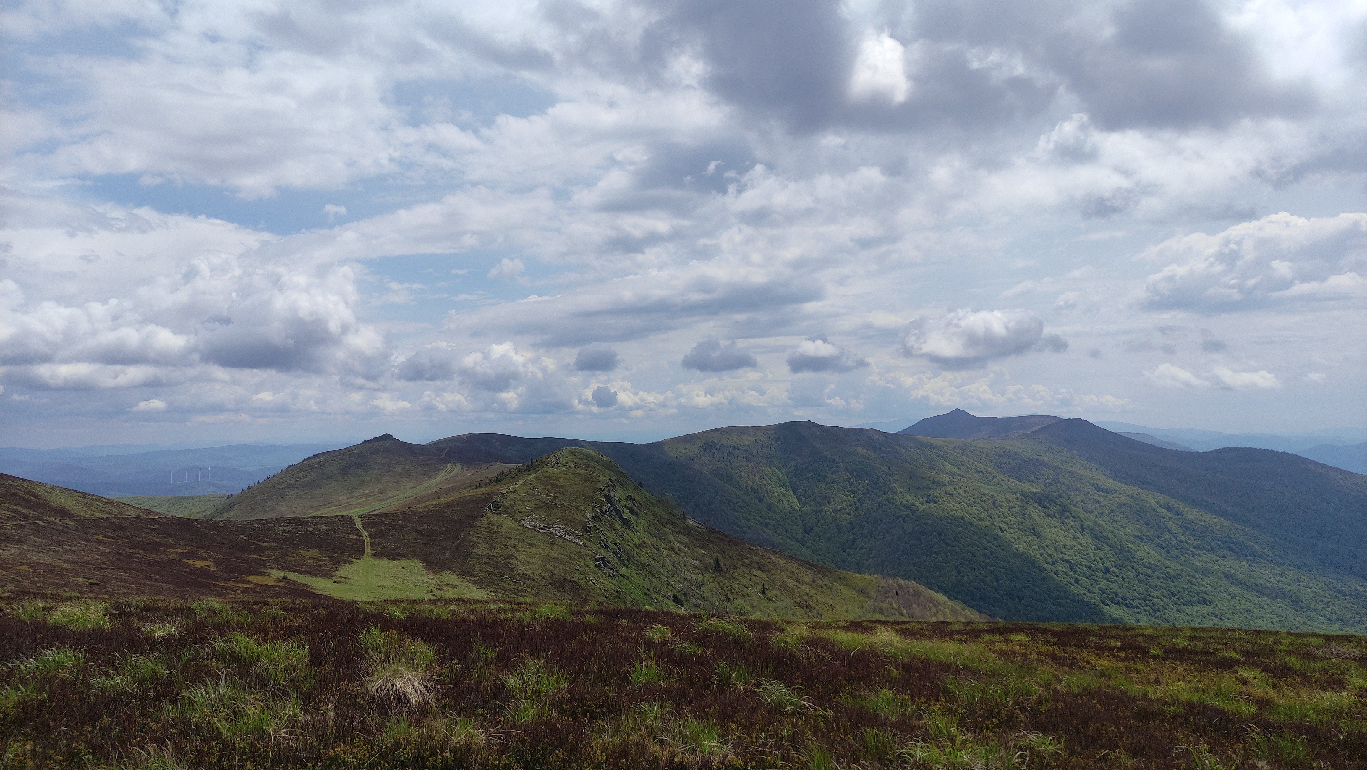 Вододільний хребет