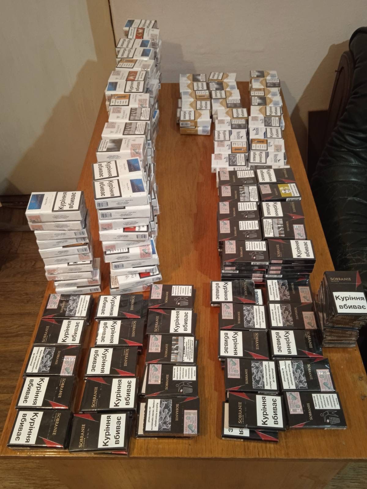 Через ці цигарки українець позбувся мікроавтобуса 