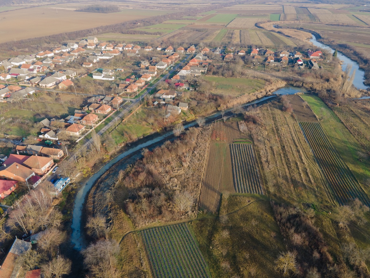 Розчищення русла річки Верке на Закарпатті