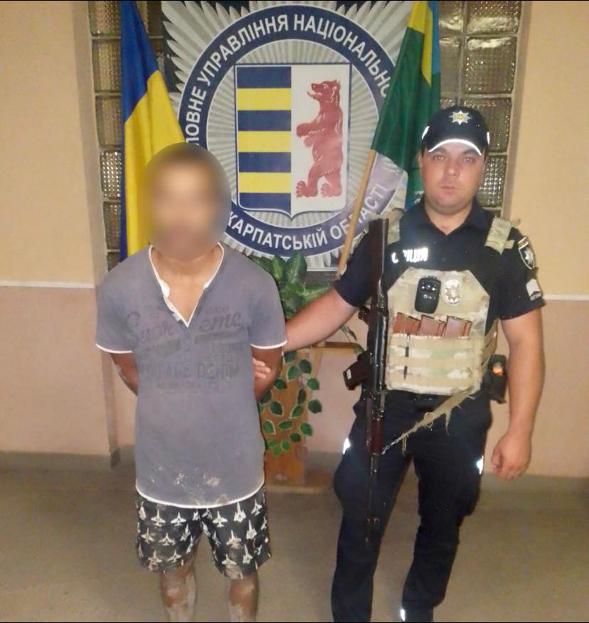 Фото затриманого чоловіка, який після нападу намагався втекти із Закарпаття