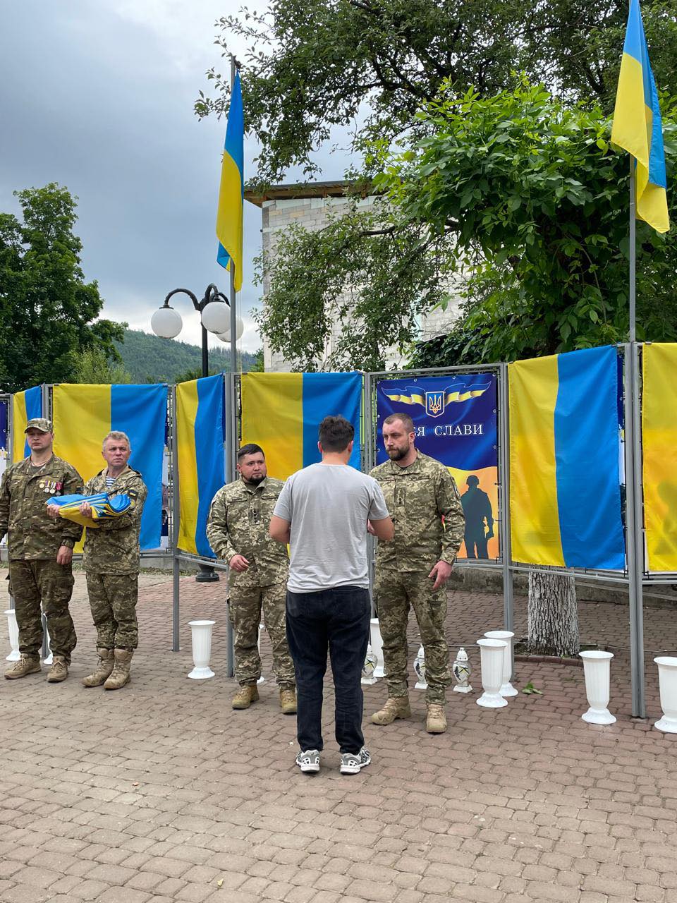 Під час відкриття Алеї Слави полеглим Героям у Міжгір‘ї