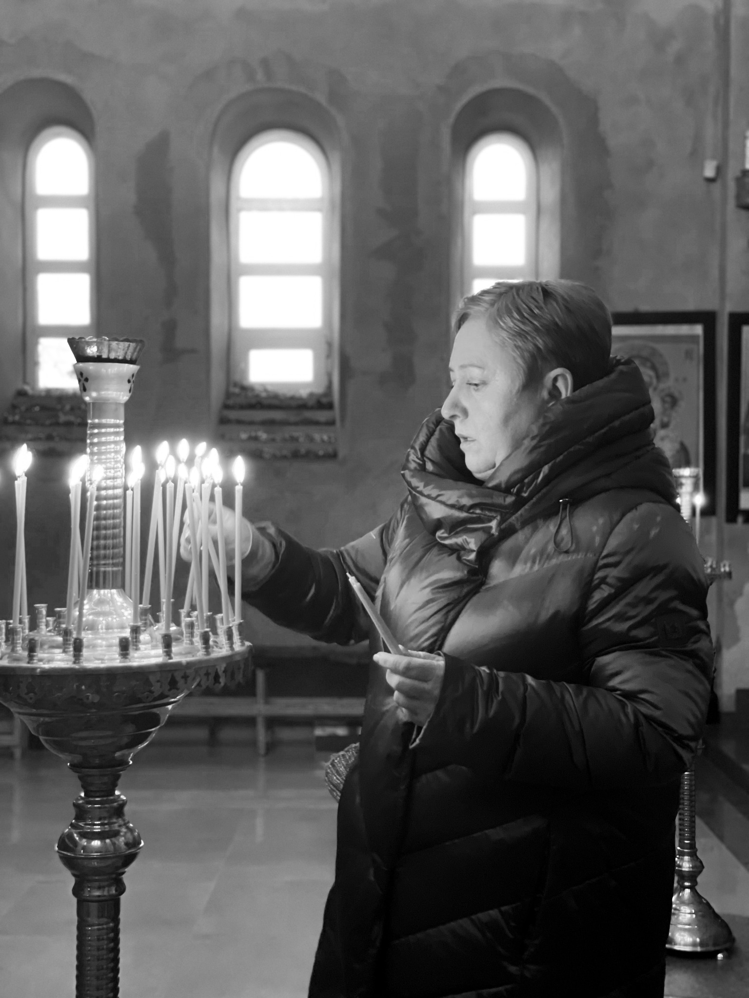 свічка за упокій Захисника, що поліг за Україну