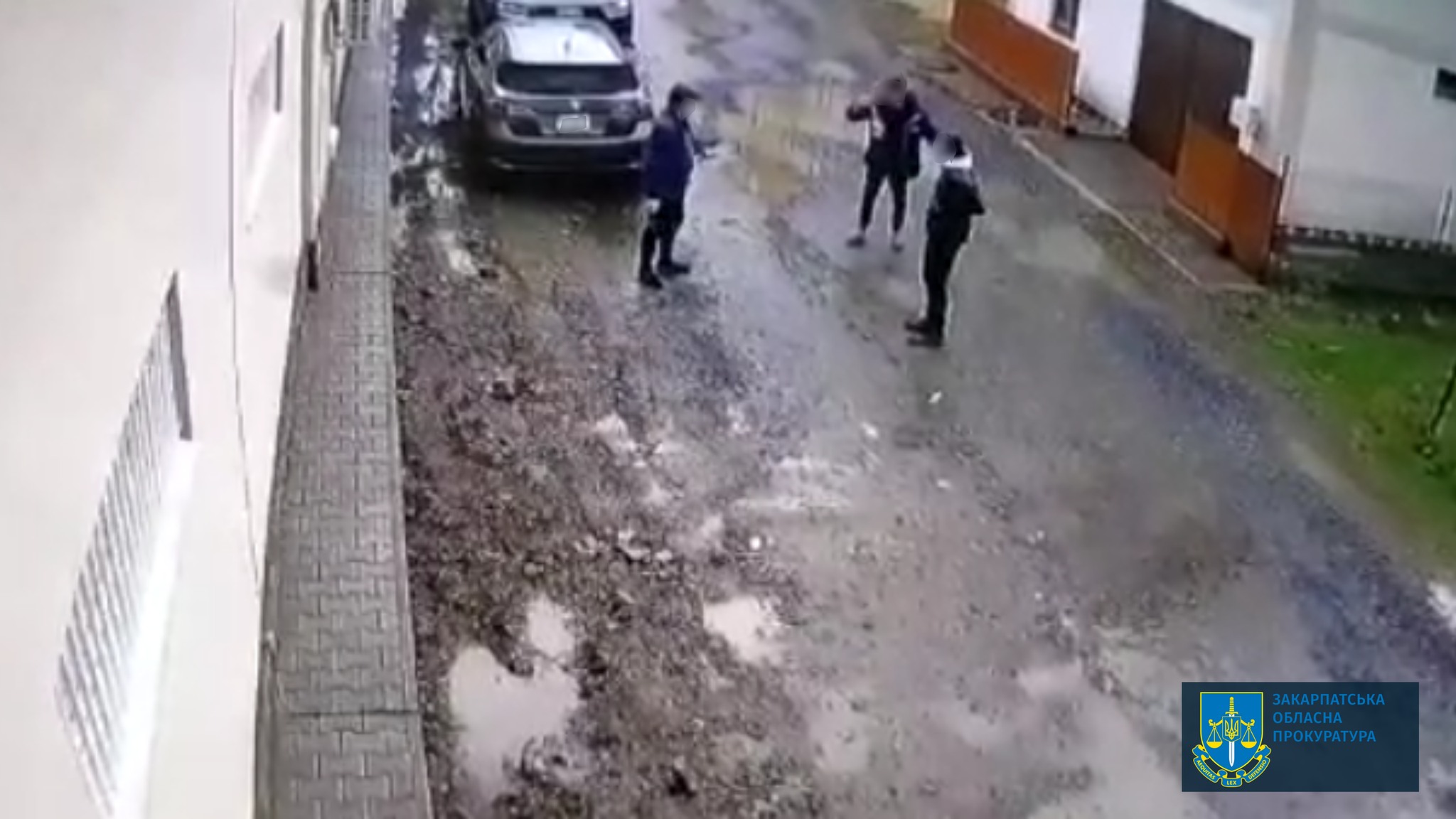 Фото з місця події 