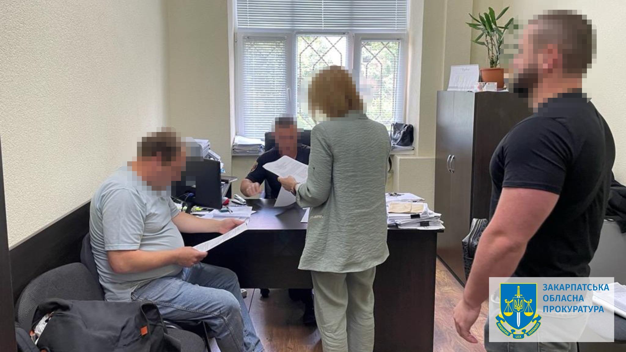 Фото нанаде прокуратурою