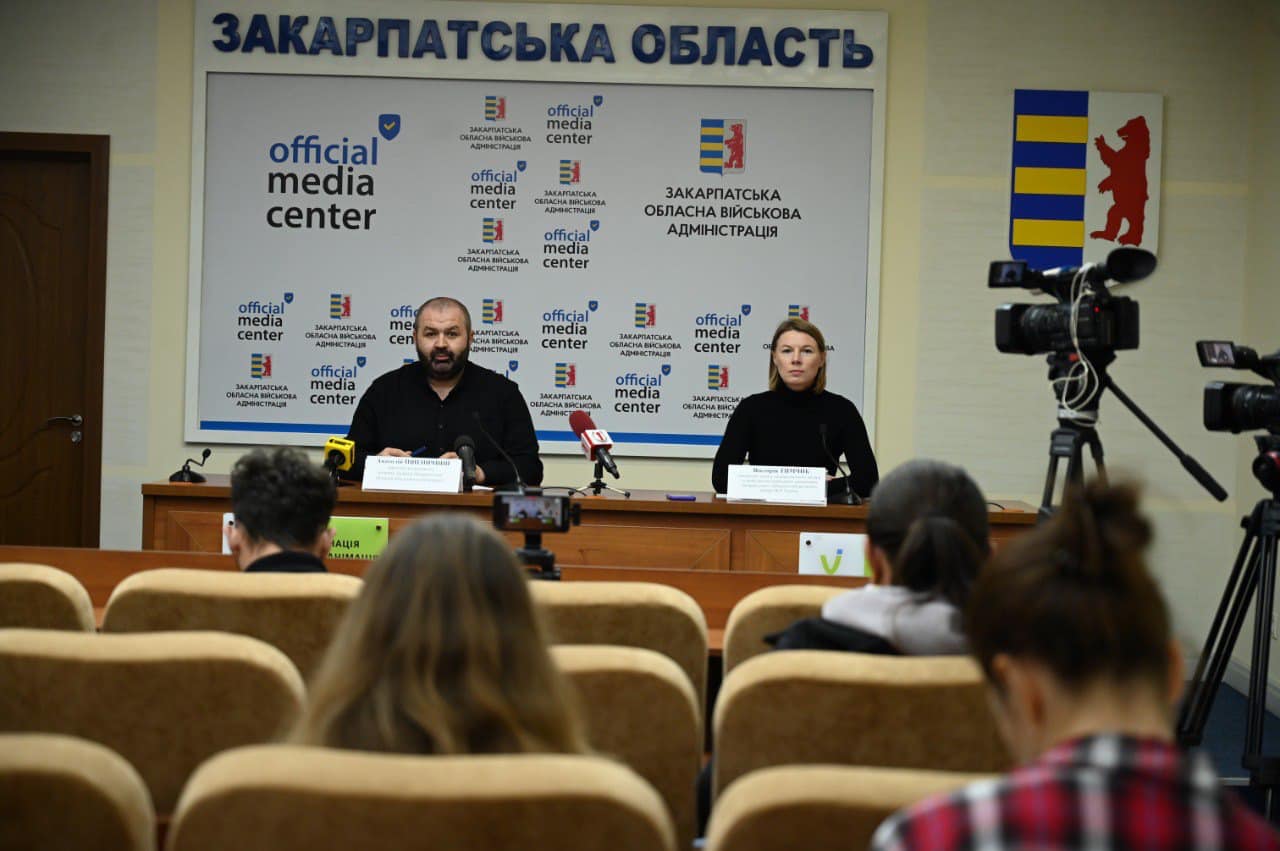 Основна профілактика - дотримання санітарних норм 