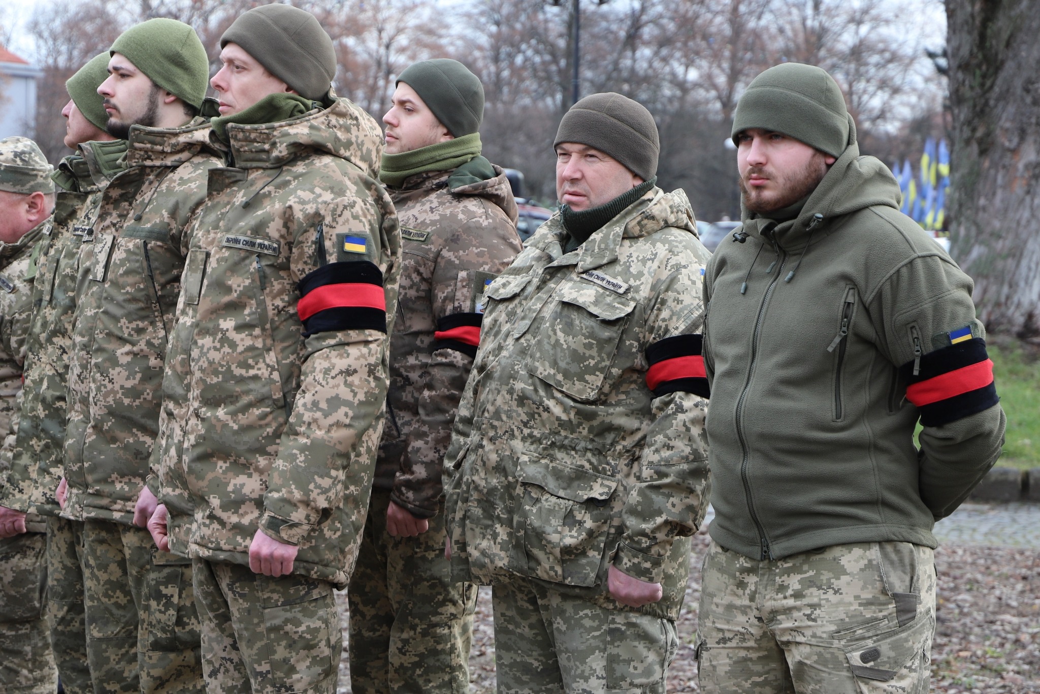 військові прощаються з побратимом 
