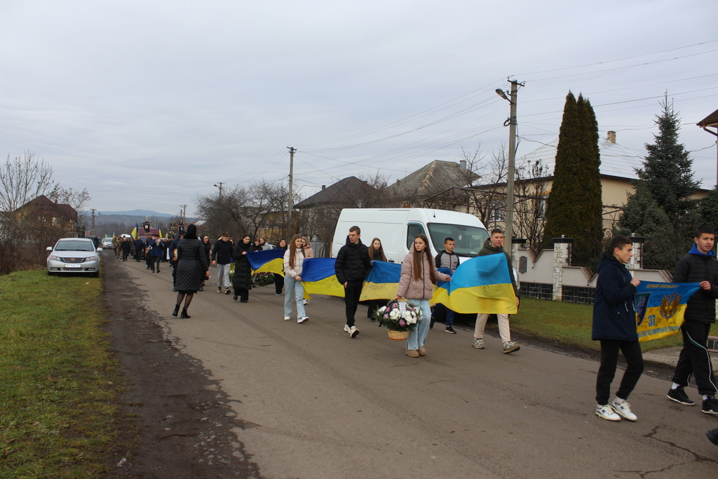 Прощання із воїном Михайлом Лендєлом