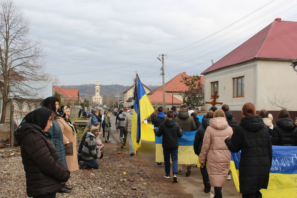 Прощання із воїном Михайлом Лендєлом