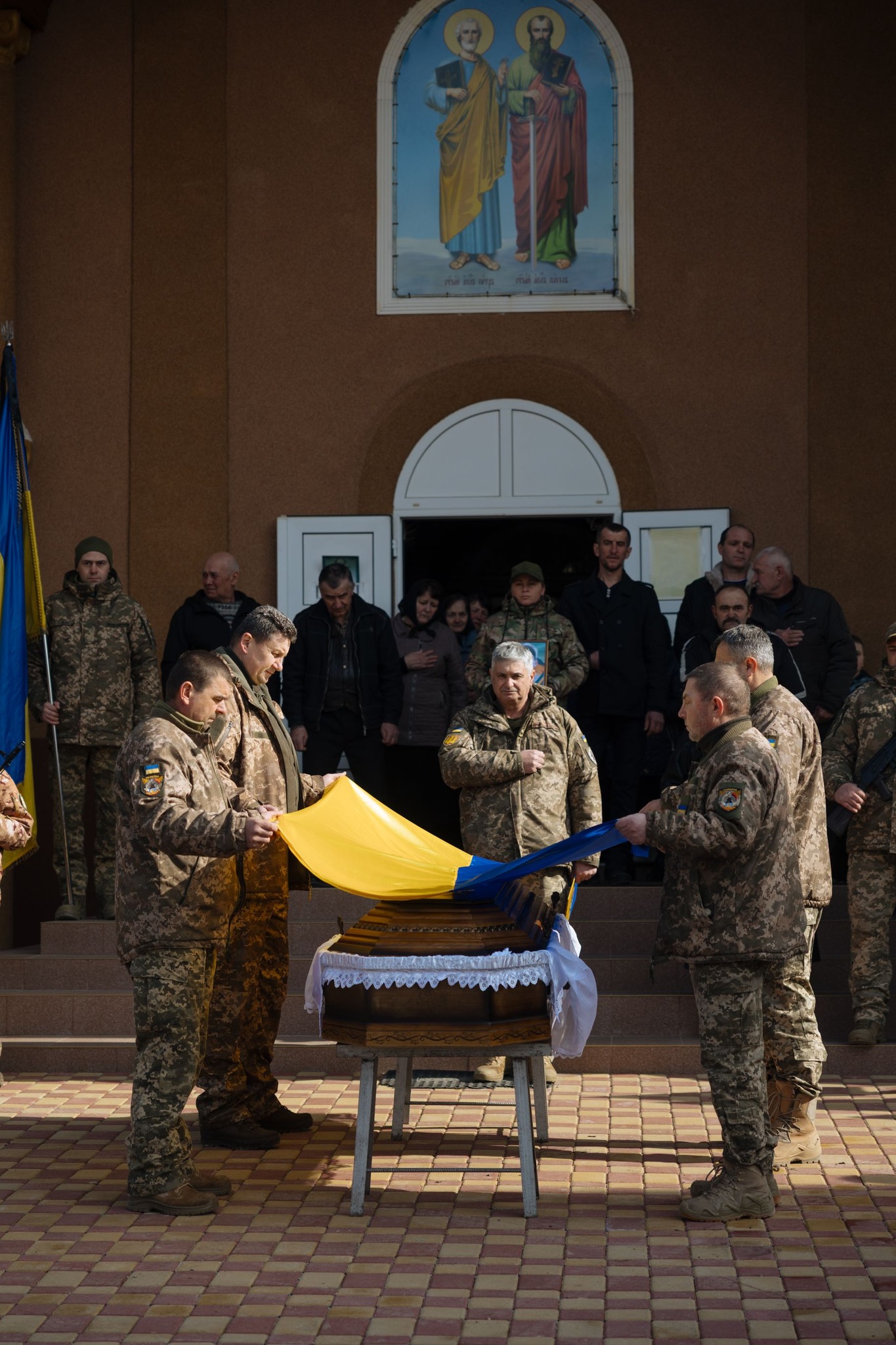 Прощання із воїном Віталієм Мотилем