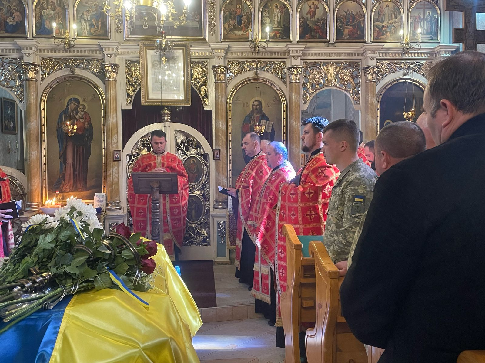 Прощання із воїном Станіславом Любкою