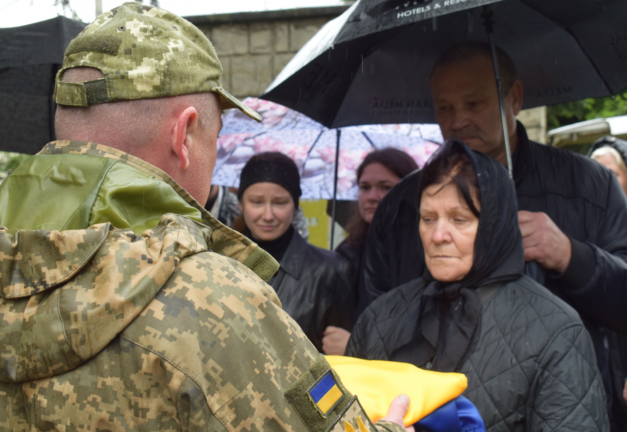 Прощання із воїном Артемом Песиком