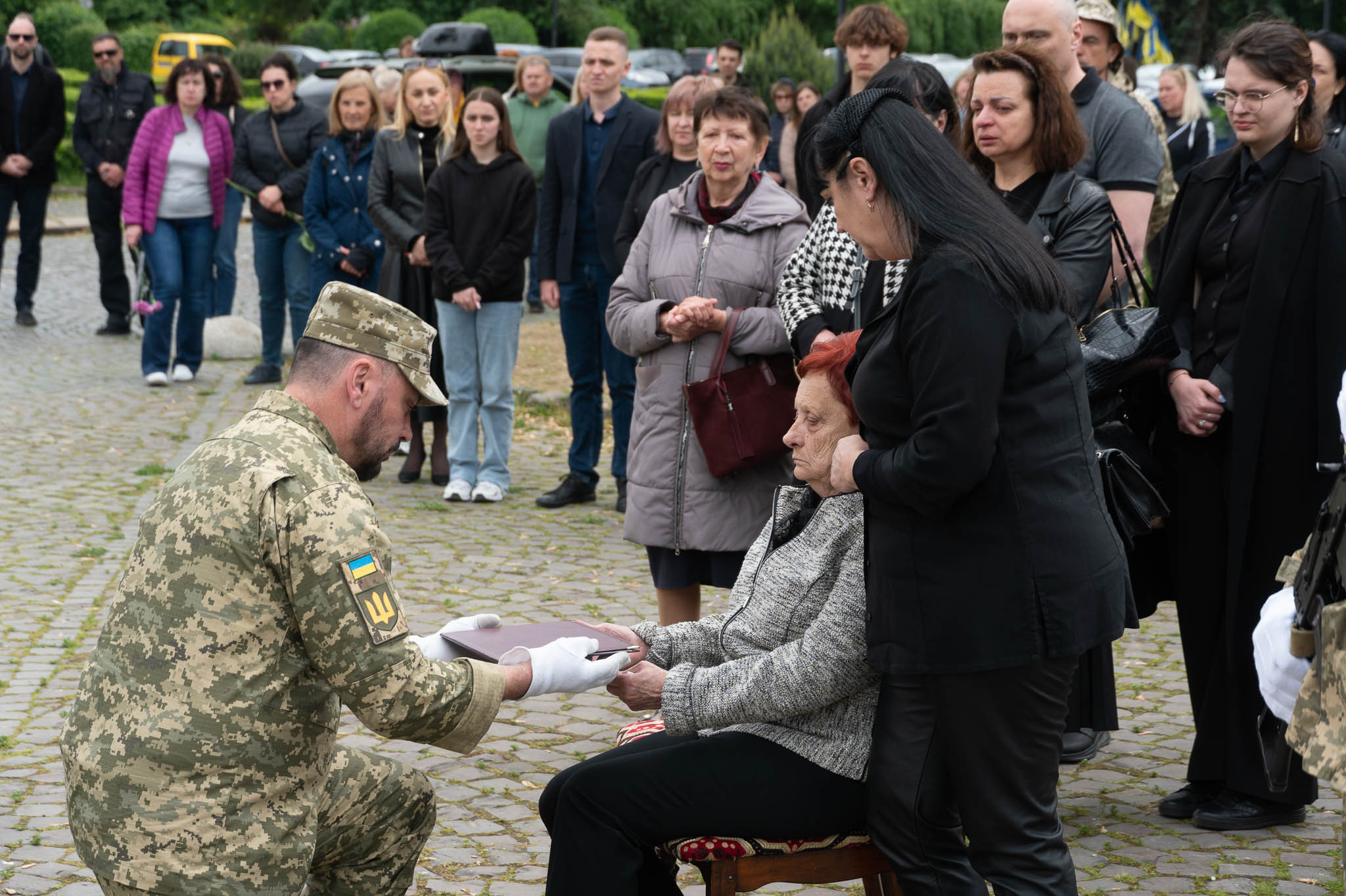 Прощання з воїном Віктором Зацариніним