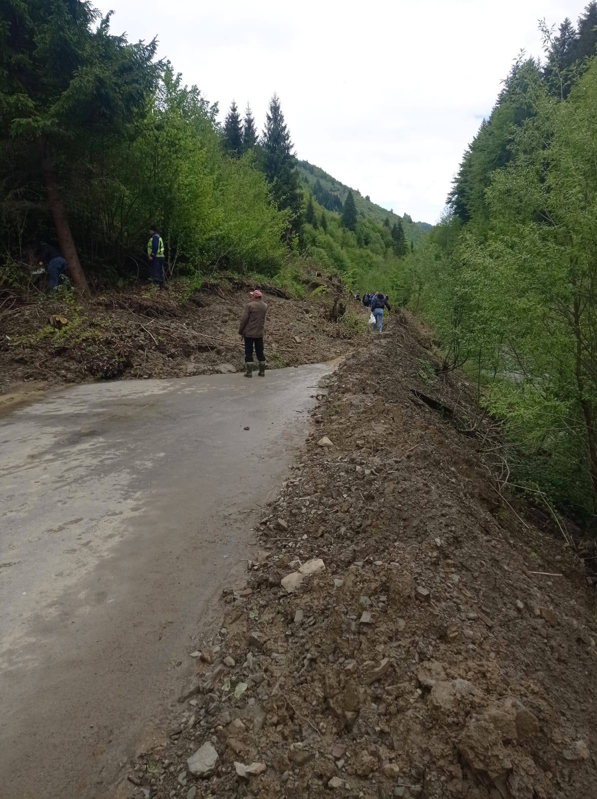 Зсув ґрунту на Рахівщині