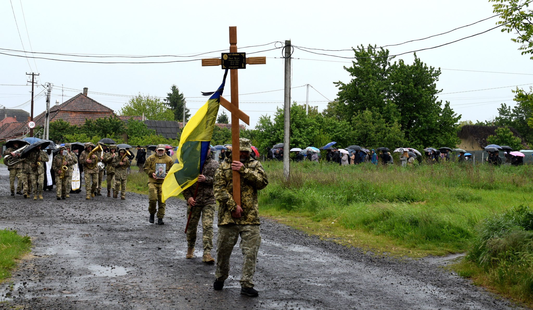 Прощання із воїном Артемом Песиком