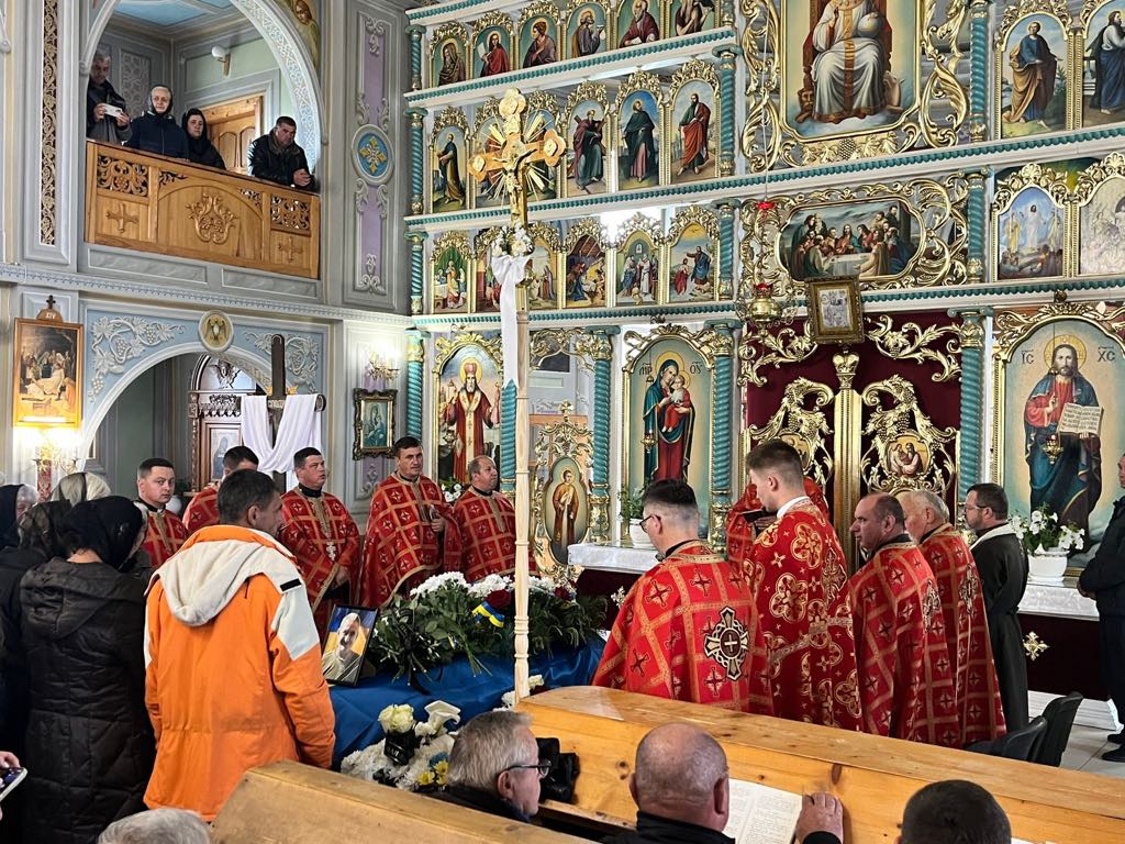 Прощання з воїном Андрієм Алексиком